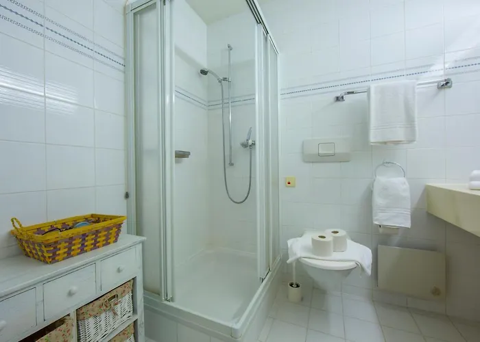 Maraini Elegante - Happy לוגאנו