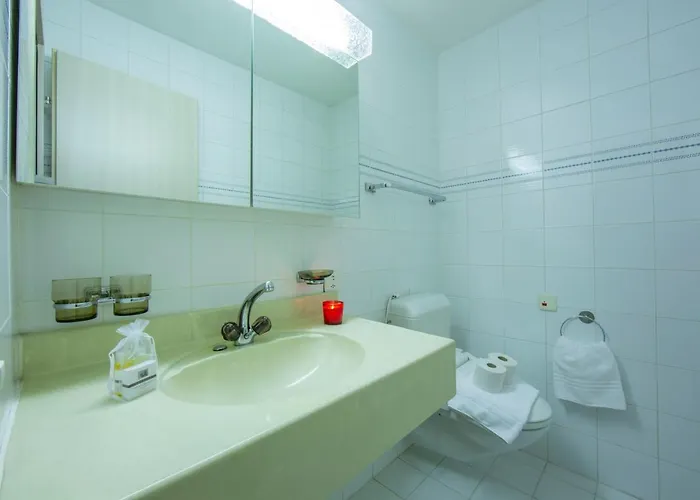 Maraini Elegante - Happy * לוגאנו